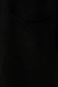 TRENDYOLMİLLA Black Soft textured Pocket Detail Knitwear Cardigan - Image 7