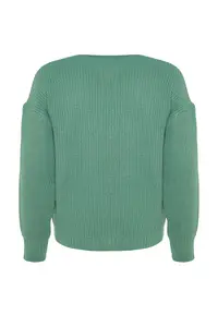 TRENDYOLMİLLA MINT Basic V-neck Knitwear Cardigan - Image 7