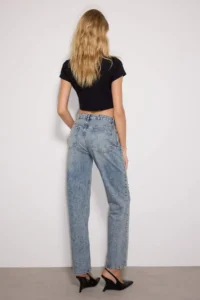 TRENDYOLMİLLA Mavi Ripped High Waist Plain Kesim Straight 100% Cotton Non-Stretch jeans - Image 4