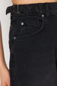 TRENDYOLMİLLA Black More Sustainable Bol Kesim High Waist Loose Baggy jeans - Image 5
