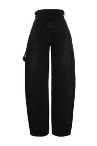 TRENDYOLMİLLA Black More Sustainable Bol Kesim High Waist Loose Baggy jeans - Image 8
