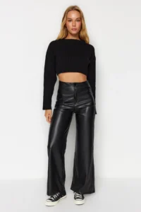 TRENDYOLMİLLA Black Faux Leather Wide Leg Pocket Detail Knitting Pants