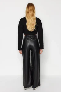 TRENDYOLMİLLA Black Faux Leather Wide Leg Pocket Detail Knitting Pants - Image 5