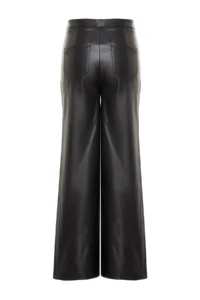 TRENDYOLMİLLA Black Faux Leather Wide Leg Pocket Detail Knitting Pants - Image 7