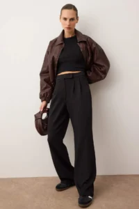 TRENDYOLMİLLA Black Hook and Loop Closure High Waist pleated Wide Leg/Wide Cut Knitting Pants - Image 2