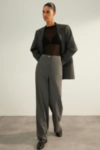 TRENDYOLMİLLA Anthracite Premium Kalite Wide Leg/Wide Leg Weaving Dress Pants - Image 3