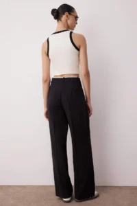 TRENDYOLMİLLA Black Belt Detailed Wide Leg/Wide Leg Weaving Pants - Image 4