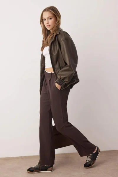 TWOAW24PL00341-BROWN_1