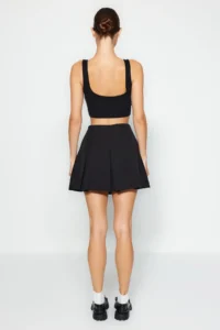 TRENDYOLMiLLA Black pleated Weaving Shorts Skirt - Image 7