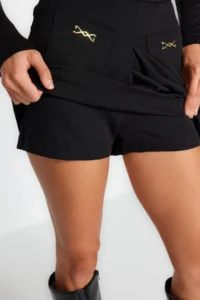TRENDYOLMiLLA Black Pocket Detail Weaving Shorts Skirt - Image 7
