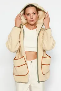 TRENDYOLMİLLA Ecru Thick Fleece Kontrast Piped Hooded relaxed/Rahat Pattern Knitting Sweatshirt - Image 3