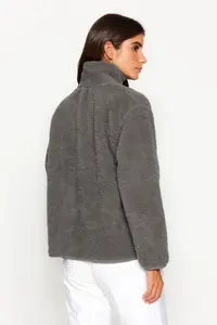 TRENDYOLMİLLA Winter Essentials Anthracite Thick Fleece Zippered Dog collar with pocket Knitting Sweatshirt - Image 5
