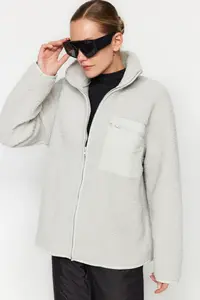 TRENDYOLMİLLA Winter Essentials Gray Fleece Zippered Dog collar Long Sleeve Pocket Detail Knitting Sweatshirt - Image 2
