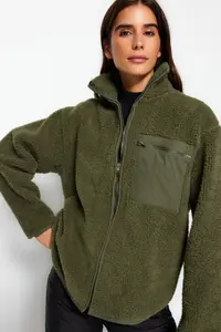 TRENDYOLMİLLA Winter Essentials Khaki Thick Fleece Zippered Dog collar Long Sleeve with pocket Knitting Sweatshirt - Image 4