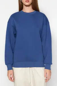 TRENDYOLMİLLA Indigo Thick Regular/Normal Pattern Crew Neck Basic Knitting Sweatshirt with Fleece Inside - Image 5