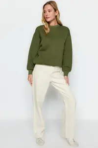 TRENDYOLMİLLA Khaki Thick With Fleece Inside Regular/Normal Pattern Crew Neck Basic Knitting Sweatshirt - Image 2
