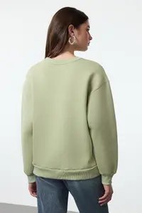TRENDYOLMİLLA MINT Thick Regular/Normal Pattern Crew Neck Basic Knitting Sweatshirt with Fleece Inside - Image 3