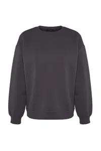 TRENDYOLMİLLA Anthracite Oversized/Relaxed Cut Basic Crew Neck Thick/Fleece-lined Knitting Sweatshirt - Image 8