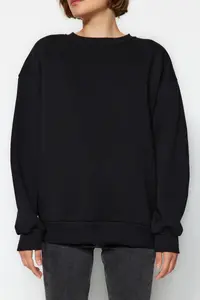TRENDYOLMİLLA Black Oversized/Bol Cut Crew Neck Thick/Fleece-lined Knitting Sweatshirt - Image 3