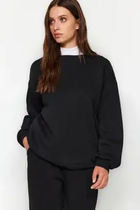 TRENDYOLMİLLA Black Oversized/Bol Cut Crew Neck Thick/Fleece-lined Knitting Sweatshirt - Image 5