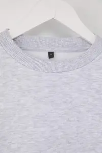 TRENDYOLMİLLA Snow Melange Oversized/Relaxed Cut Basic Crew Neck Thick/Fleece-lined Knitting Sweatshirt - Image 6