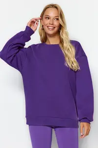 TRENDYOLMİLLA Purple Oversized/Relaxed Cut Basic Crew Neck Thick/Fleece-lined Knitting Sweatshirt - Image 3