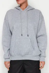 TRENDYOLMİLLA Gray Melange Thick Oversized/Wide Pattern Hooded Basic Knitting Sweatshirt with Fleece Inside - Image 7