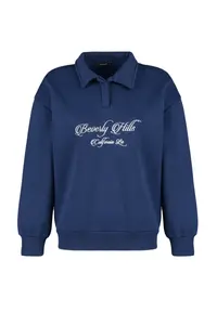 TRENDYOLMİLLA Navy Blue Shirt Collar Embroidered Regular Fit Thick Fleece Inside Knitting Sweatshirt - Image 8