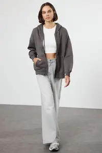 TRENDYOLMİLLA Anthracite Oversized/Relaxed Cut Basic Hooded Zippered Thick with Fleece Inside - Image 4