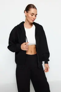 TRENDYOLMİLLA Black Oversized/Comfortable Cut Basic Hooded Thick Fleece Lined Knitting Sweatshirt - Image 3