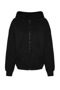 TRENDYOLMİLLA Black Oversized/Comfortable Cut Basic Hooded Thick Fleece Lined Knitting Sweatshirt - Image 7