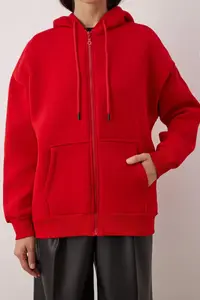 TRENDYOLMİLLA Red Oversized/Comfortable Cut Zippered Thick Fleece Lined Knitting Sweatshirt - Image 3