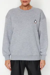 TRENDYOLMİLLA Gray animals Embroidered Regular/Normal Pattern Thick Fleece Lined Knitting Sweatshirt - Image 4