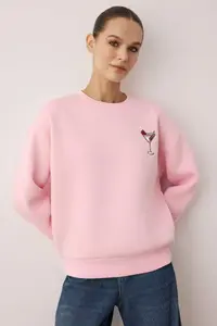 TRENDYOLMİLLA Light Pink animals Embroidered Regular/Normal Pattern Thick Fleece Inside Knitting Sweatshirt - Image 2
