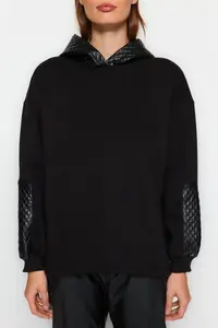 TRENDYOLMİLLA Black Thick Quilted Oversized/Wide Cut Hooded Knitting Sweatshirt - Image 4