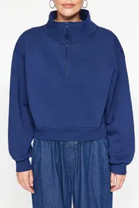 TRENDYOLMİLLA Navy Blue Comfortable Cut Crop Basic Zippered Dog collar Thick Fleece Inside Knitting Sweatshirt - Image 4