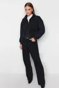 TRENDYOLMİLLA Anthracite Antique/Faded Effect Comfortable Cut Crop Thick Fleece Lined Knitting Sweatshirt - Image 2