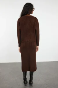 TRENDYOLMİLLA Brown Woolly Hair Knitting Knitwear Top and Bottom Set - Image 5