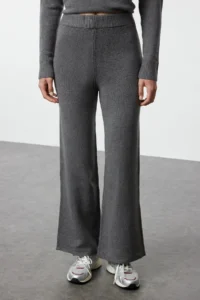 TRENDYOLMİLLA Anthracite Polo Shirt Collar Soft textured Knitwear Top and Bottom Set - Image 4