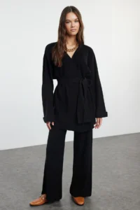 TRENDYOLMİLLA Black Midi Size Belted Knitwear Top and Bottom Set