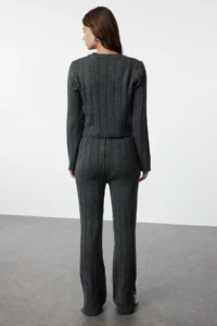 TRENDYOLMİLLA Anthracite Crop Soft textured Knitwear Top and Bottom Set - Image 5