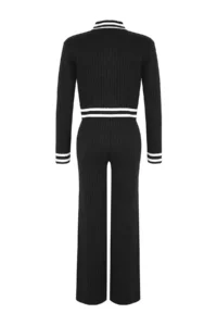 TRENDYOLMİLLA Black Zippered Knitwear Top and Bottom Set - Image 6