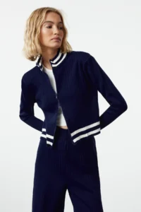 TRENDYOLMİLLA Dark Navy Knitwear Top and Bottom Set - Image 2