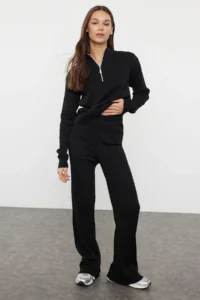 TRENDYOLMİLLA Black Zippered Knitwear Top and Bottom Set