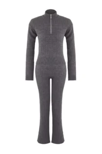 TRENDYOLMİLLA Anthracite Zippered Knitwear Top and Bottom Set - Image 5