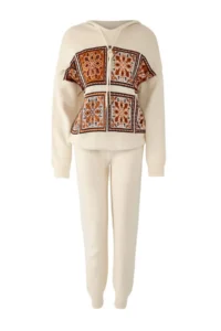 TRENDYOLMİLLA Stone Hooded Ethnic Patterned Knitwear Top and Bottom Set - Image 7