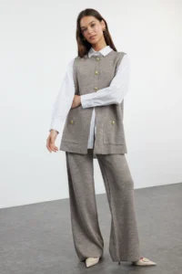 TRENDYOLMİLLA Mink Wide Pattern Button Detailed Knitwear Top and Bottom Set
