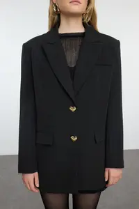 TRENDYOLMİLLA Black Oversized Heart buttoned Weaving Blazer Jacket - Image 4