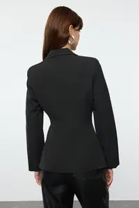 TRENDYOLMİLLA Black Zipper Detailed Weaving Blazer Jacket - Image 7