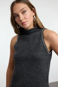 TRENDYOLMİLLA Anthracite Soft textured Stone Embroidered Knitwear Blouse - Image 2